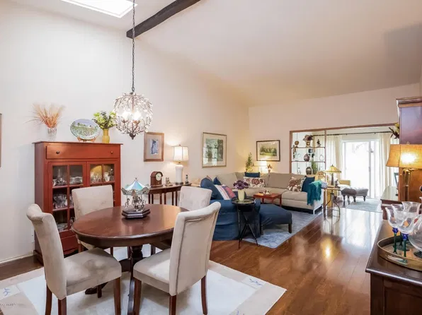 126 Viburnum Ter, Red Bank, NJ 07701