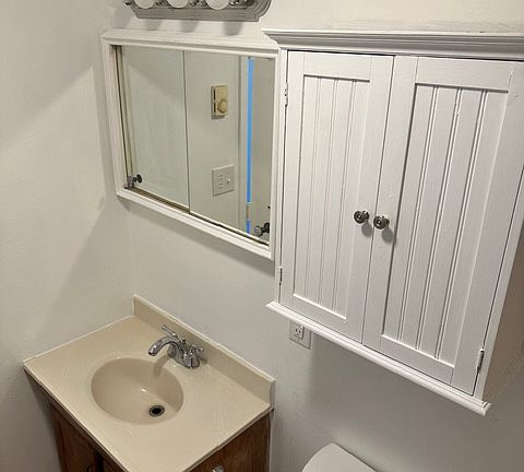 5th image of 298 Westover Ave #1