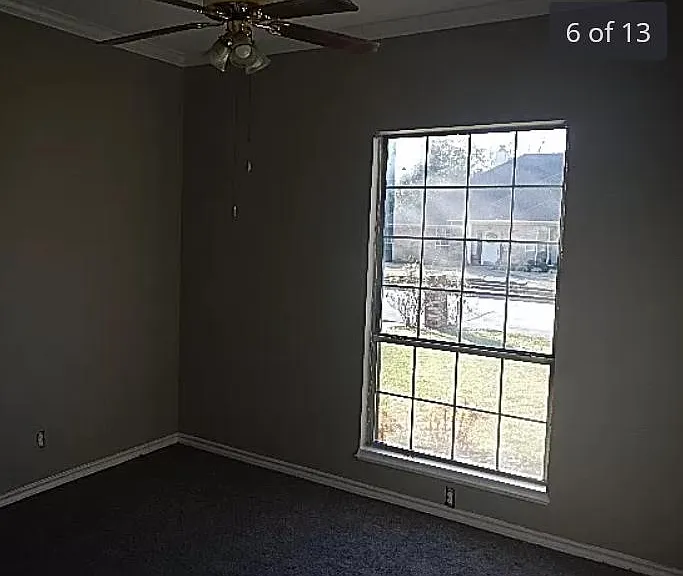 5604 Stoneridge Dr — Photo 6