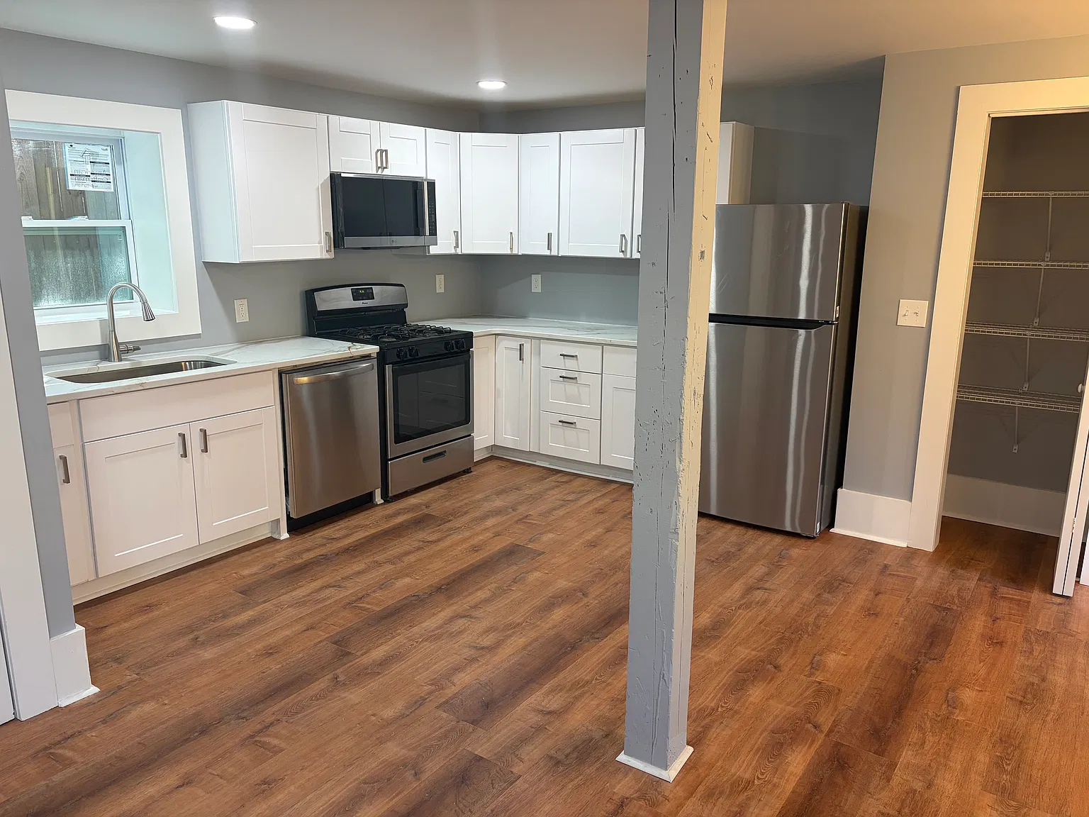2 bed, 1650 sqft, $1,800 — Photo 3