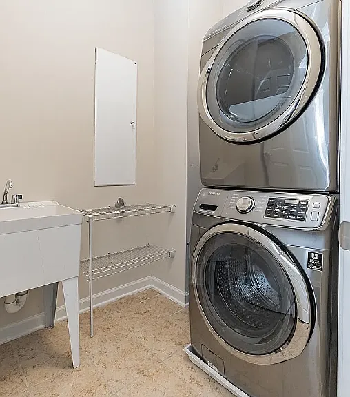 3612 Spring Hollow Ln — Photo 9