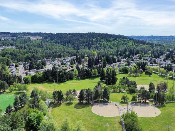 1718 33rd Street SE, Auburn, WA 98002