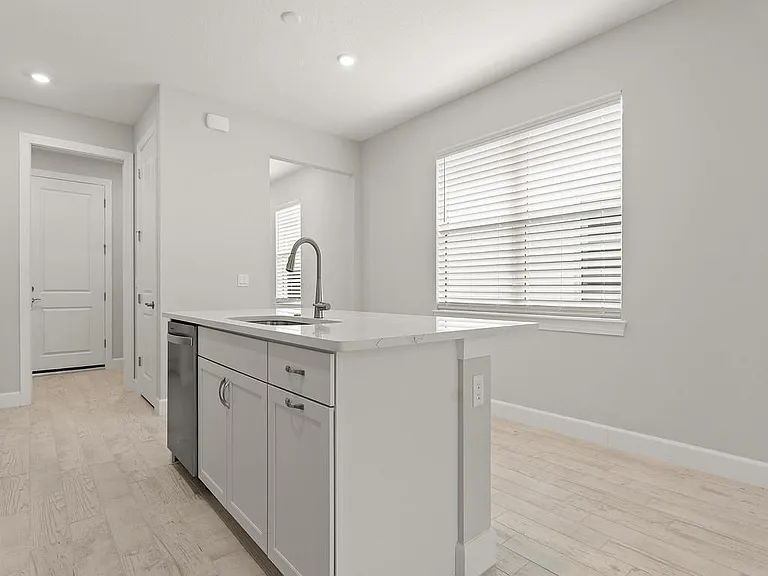 4501 Nautilus Cir — Photo 5