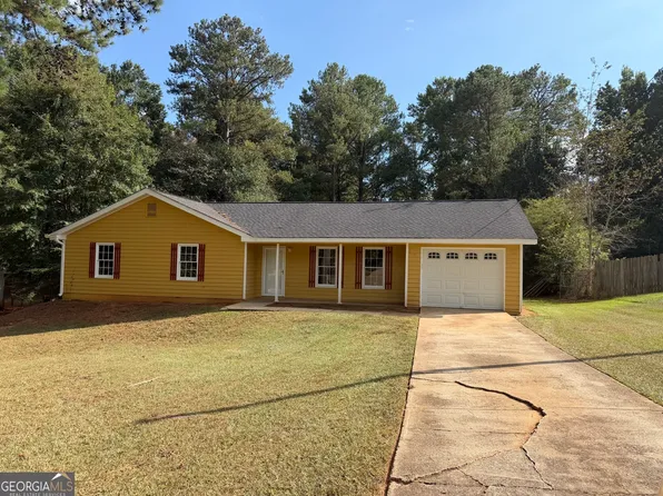 55 Valley Ct, Covington, GA 30016