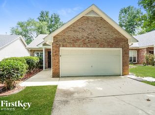 9399 Brook Forest Cir, Helena, AL 35080