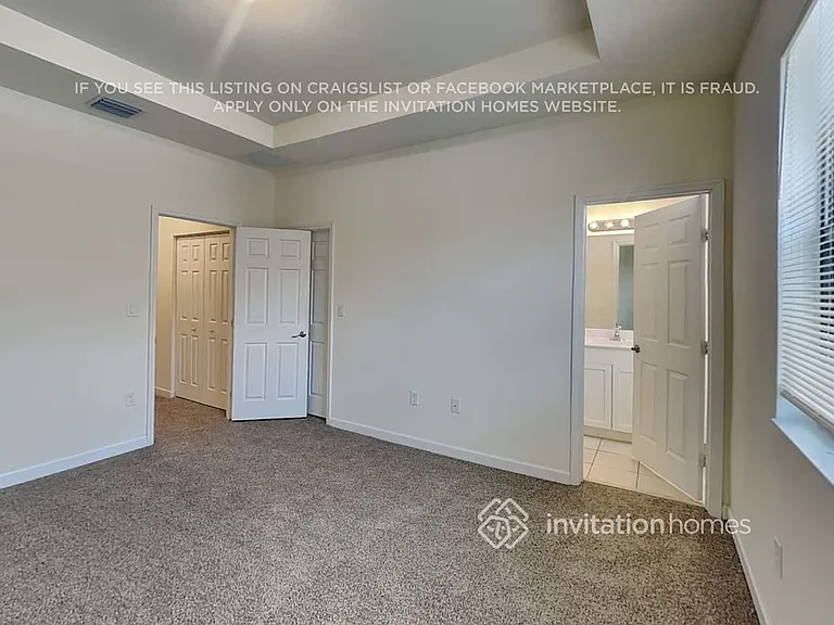 10554 W 33rd Way — Photo 13