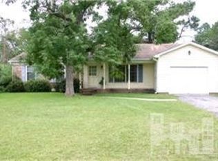 5121 Lord Tennyson Dr, Wilmington, NC 28405