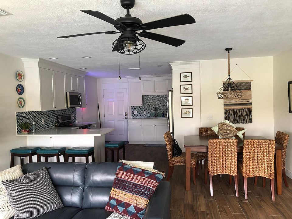 1st image of 16 Beach Ln