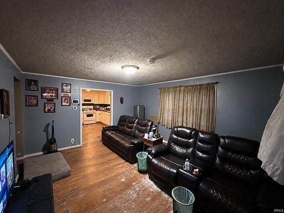 2nd image of 1911 Freeman Rd