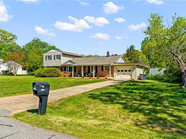 4117 Sylvia St, Winston Salem, NC 27104