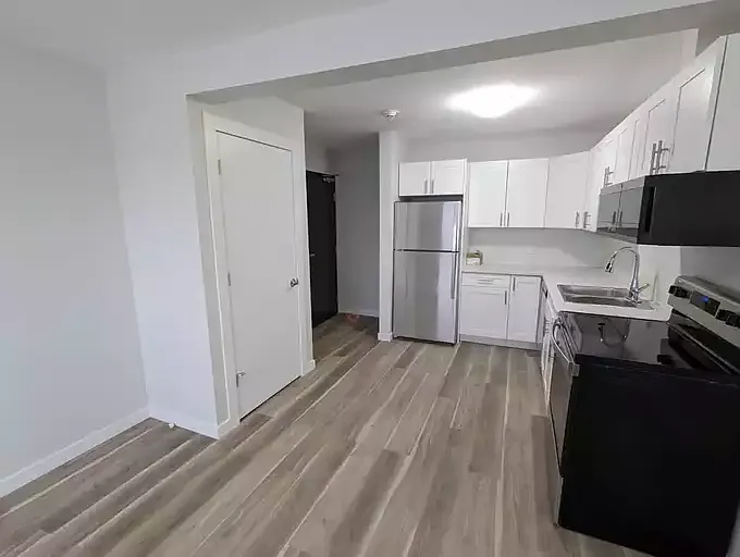 2 bed, 1.0 bath, $1,245 — Photo 4