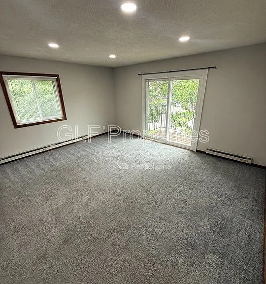243 N 1st St #2 — Photo 1