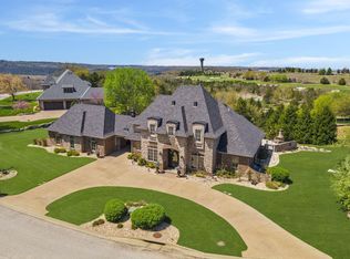 240 Golf Club Dr, Hollister, MO 65672
