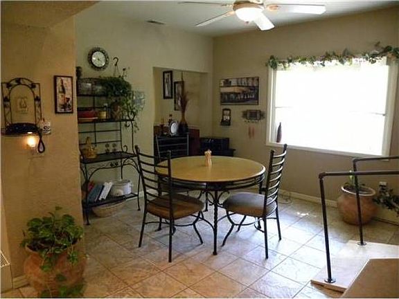 Breakfast Nook
