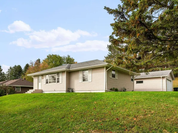 1523 Boulevard Pl, Duluth, MN 55811