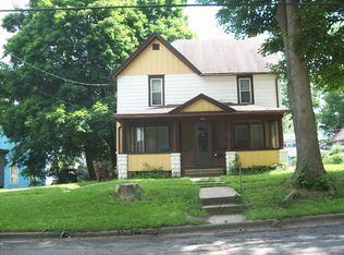 114 E Pine St, Albion, MI