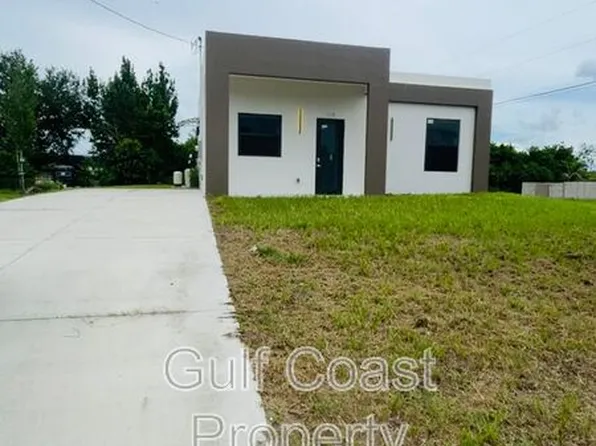3118 15th St SW, Lehigh Acres, FL 33976