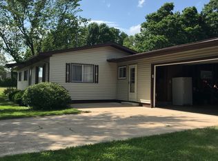 530 W State St, New Lisbon, WI 53950