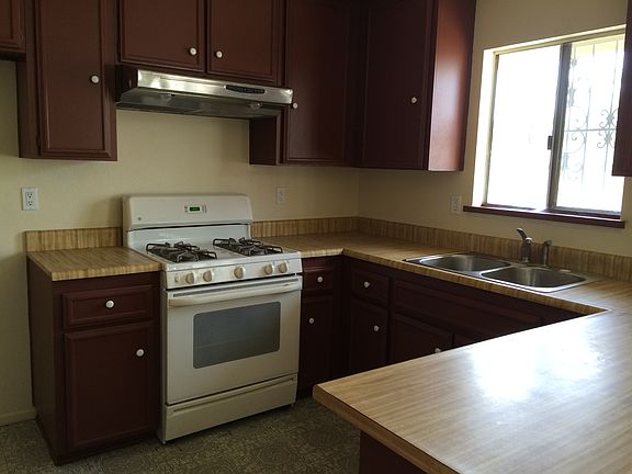 2nd image of 14360 Rockenbach St