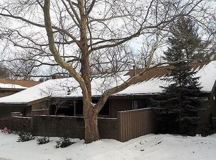 291 North Rd NE, Warren, OH 44483