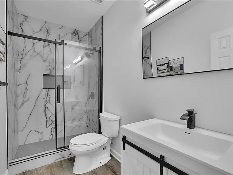 902 Whistler Ln — Photo 13