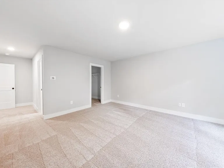 202 Railroad St — Photo 21