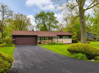 8S225 Indiana Ave, Naperville, IL 60540