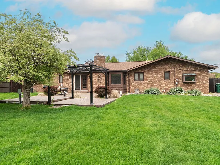 12144 Pennyroyal Ln — Photo 37