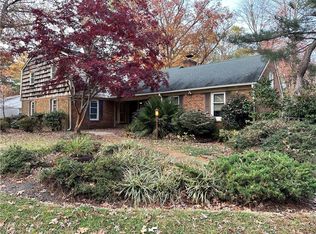 2712 Sandy Valley Rd, Virginia Beach, VA 23452