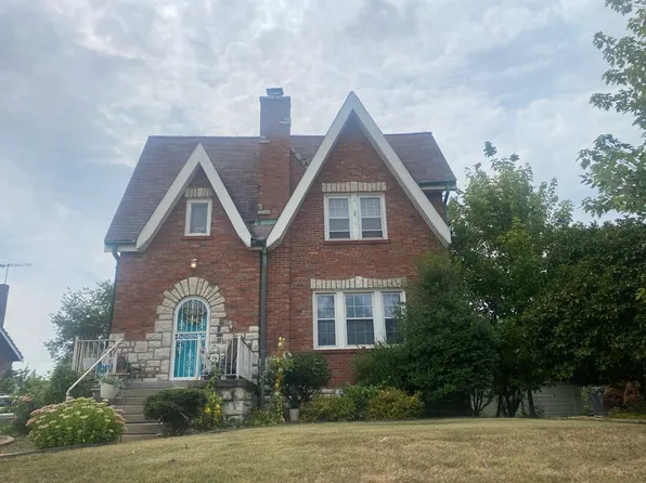 7426 Florissant Rd, Saint Louis, MO 63121