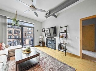 614 W Doty St APT 207, Madison, WI 53703