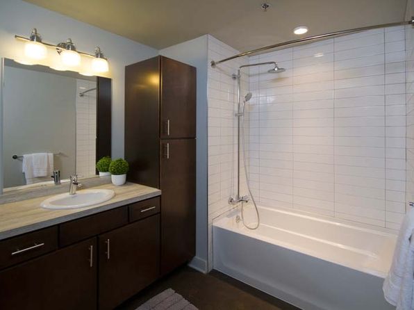 1285 Main St APT 318