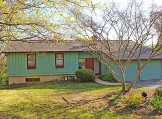 409 Owl Hill Rd, Lititz, PA 17543