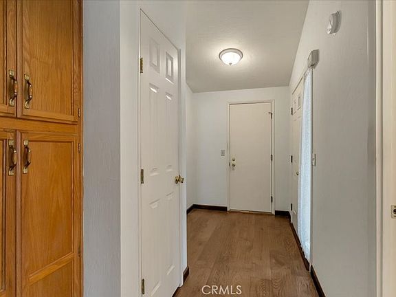 5th image of 2050 Springfield Dr APT 101