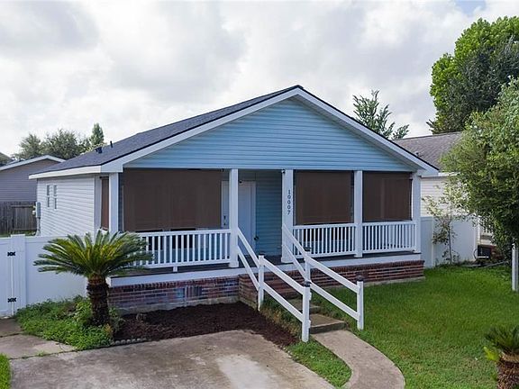 2nd image of 10007 Summerberry Ln