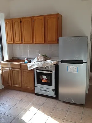 Rented by Picture Realty Inc. | media 41