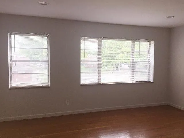 6925 Clifton Ave #2S — Photo 18