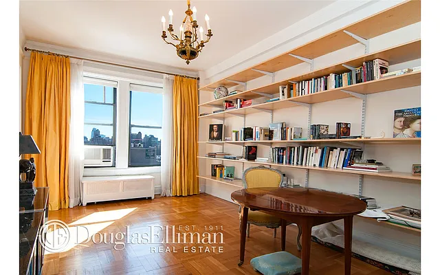 Rented by Douglas Elliman | media 17