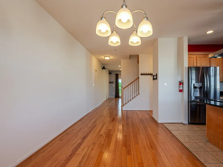 2390 Elvans Rd SE — Photo 9