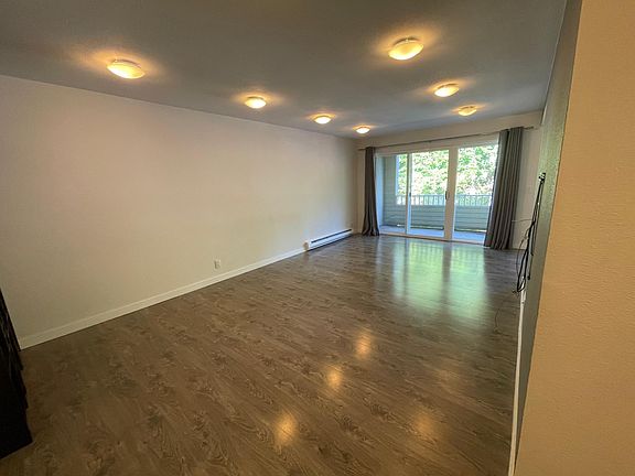 4th image of 811 126th Pl NE APT A207