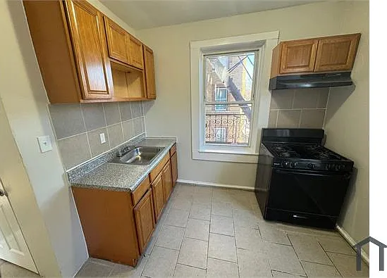 333 Park Ave #21 — Photo 1