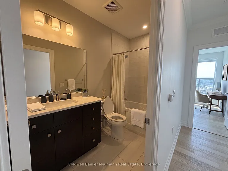 1880 Gordon St #807 — Photo 11