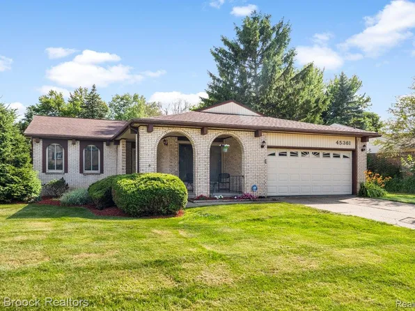 45361 Indian Creek Dr, Canton, MI 48187