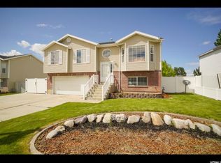 2116 W 1520 N, Clinton, UT 84015