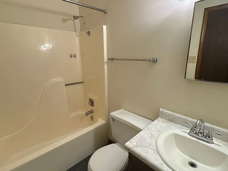 124 N Keene St. — Photo 10