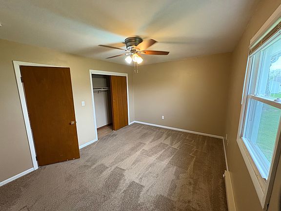 5th image of 817-819 Edwin Dr #1