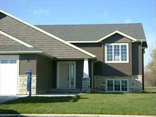 3rd image of 5770 W Prairiewood Dr