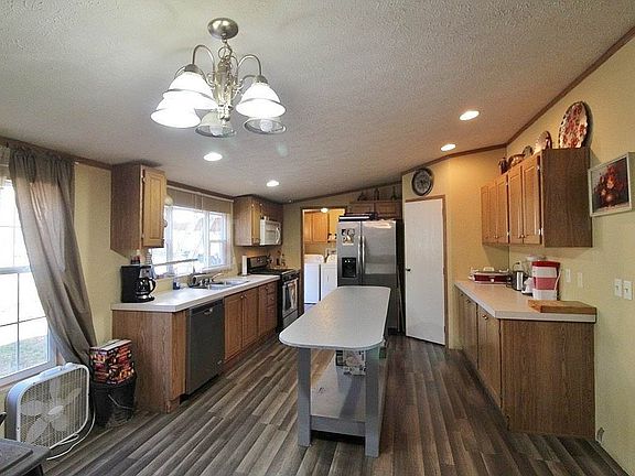 4th image of 0 Waldo Ln