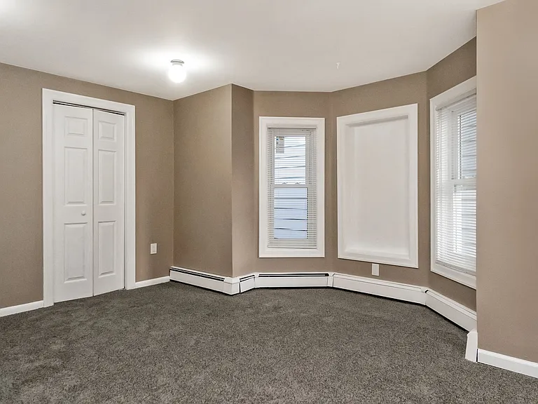 439 W Church St — Photo 29