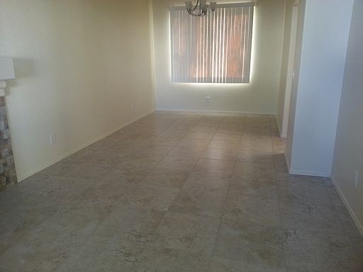 5th image of 8011 N Tackroom Ln